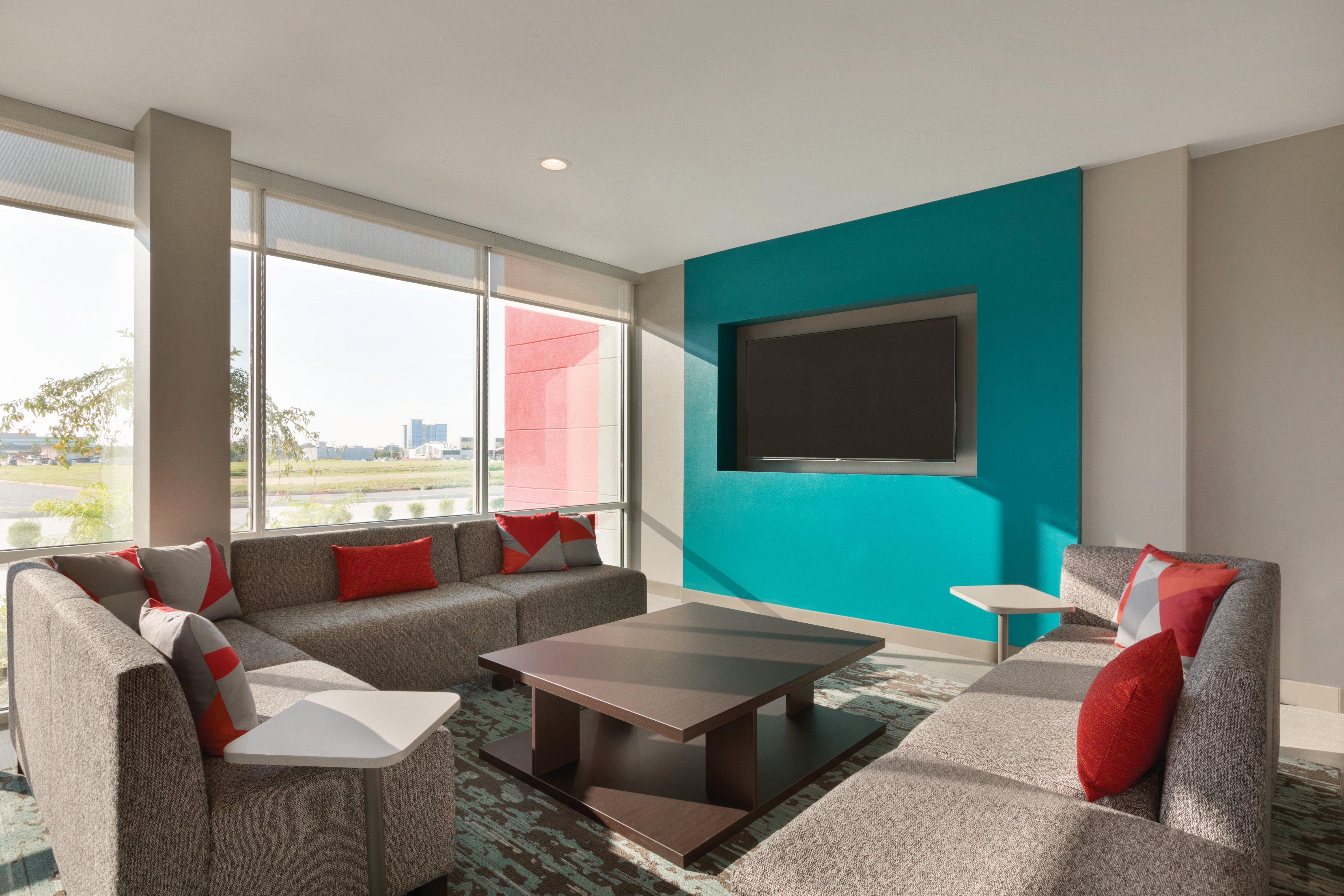Avid Hotel Tulsa South - Medical District By Ihg Eksteriør bilde
